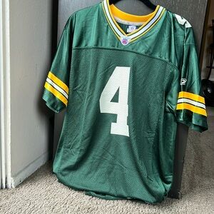 Vintage Favre Packers Jersey. Authentic NFL gear XL jersey. Youth XL sizing.